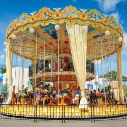 recreation-amusement-park-park-holiday-carousel-leisure-917866-pxhere.com